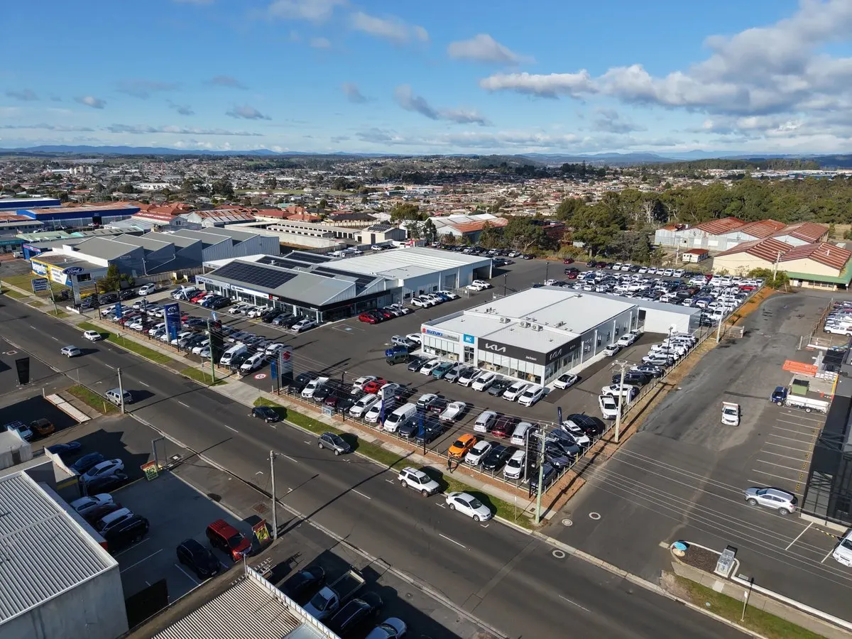 Jackson Ford Devonport premises